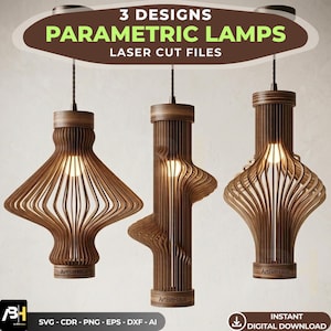 Op de afbeelding: Drie houten parametrische lampen met unieke ontwerpen hangen aan het plafond. De lampenkappen zijn gemaakt van gelaagde houten strips. De tekst "3 DESIGNS PARAMETRIC LAMPS LASER CUT FILES" en "INSTANT DIGITAL DOWNLOAD" zijn zichtbaar.