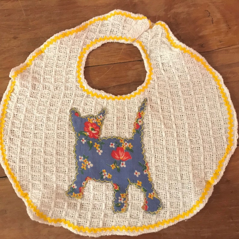 Cool Blue Kitty Bib This kitten appliqué is cut from fun, colorful, vintage fabric. White waffle weave cotton with ric rac edging image 4