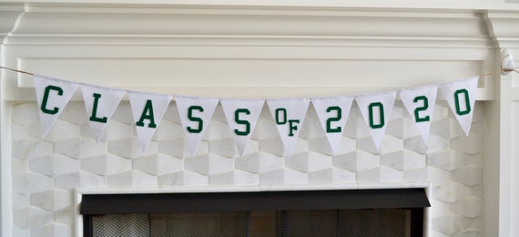 Class of 2022 Banner, 2022 graduation banner, 2022 graduation decor, 2022 senior photos, senior photo prop, 2022 banner, 2022 party decor Il_570xn