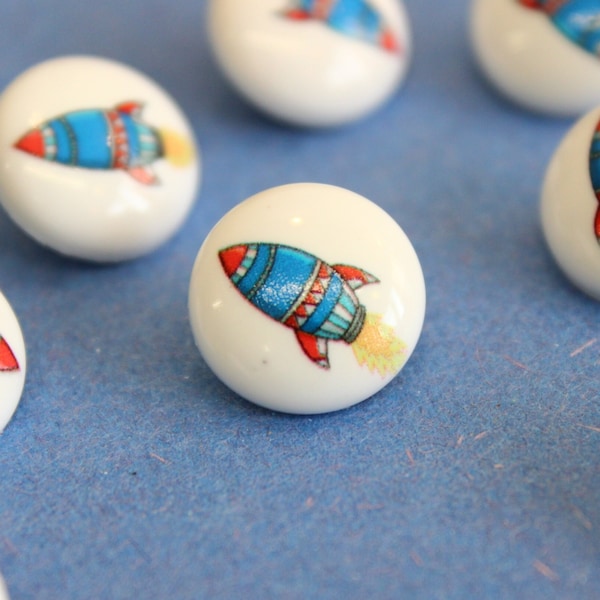 10x SPACE ROCKET buttons, space theme backing buttons, decorations for children and baby cardigans, UK sewing and dressmaking supplies,