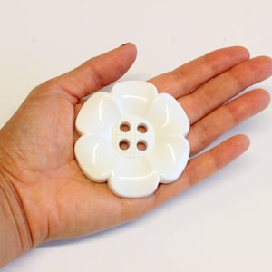 Giant flower buttons, Giant WHITE flower buttons 6.5cm, extra large buttons, huge novelty button, giant children&#39;s buttons, UK buttons shop