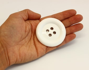 Giant WHITE buttons, Giant plastic buttons 5cm, extra large buttons, huge white button, UK giant buttons, UK buttons shop, coat buttons