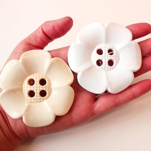 Giant flower buttons, Giant CREAM flower buttons 6.5cm, extra large buttons, huge novelty button, giant children's buttons, UK buttons shop image 6
