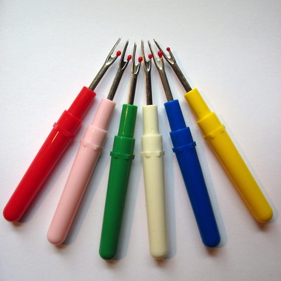 4x Seam Rippers, Stitch Unpickers, Stitch Pickers, Seam Unpickers, UK  Haberdashery, Sewing Supplies, Sewing Room Essentials, Sewing Notions 