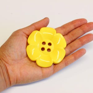 Giant flower buttons, Giant yellow flower buttons 6.5cm, extra large buttons, huge novelty button, giant children's buttons, UK buttons shop