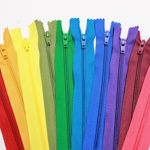 7" zips, 7 inch zips, bright zips, rainbow zips, purse making supplies, lilac zips, pink zips, blue zips, UK haberdashery, sewing supplies