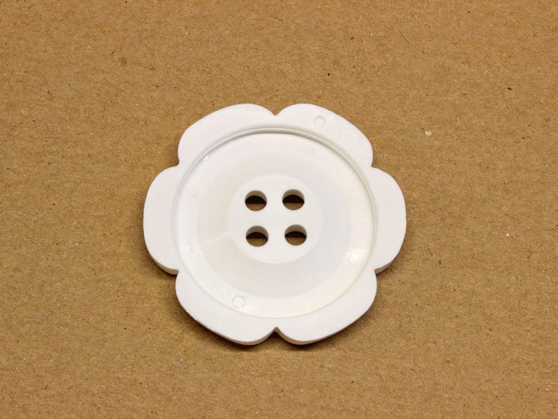 large buttons, white flower buttons, extra large buttons, giant buttons, huge oversized buttons, sewing supplies, UK haberdashery