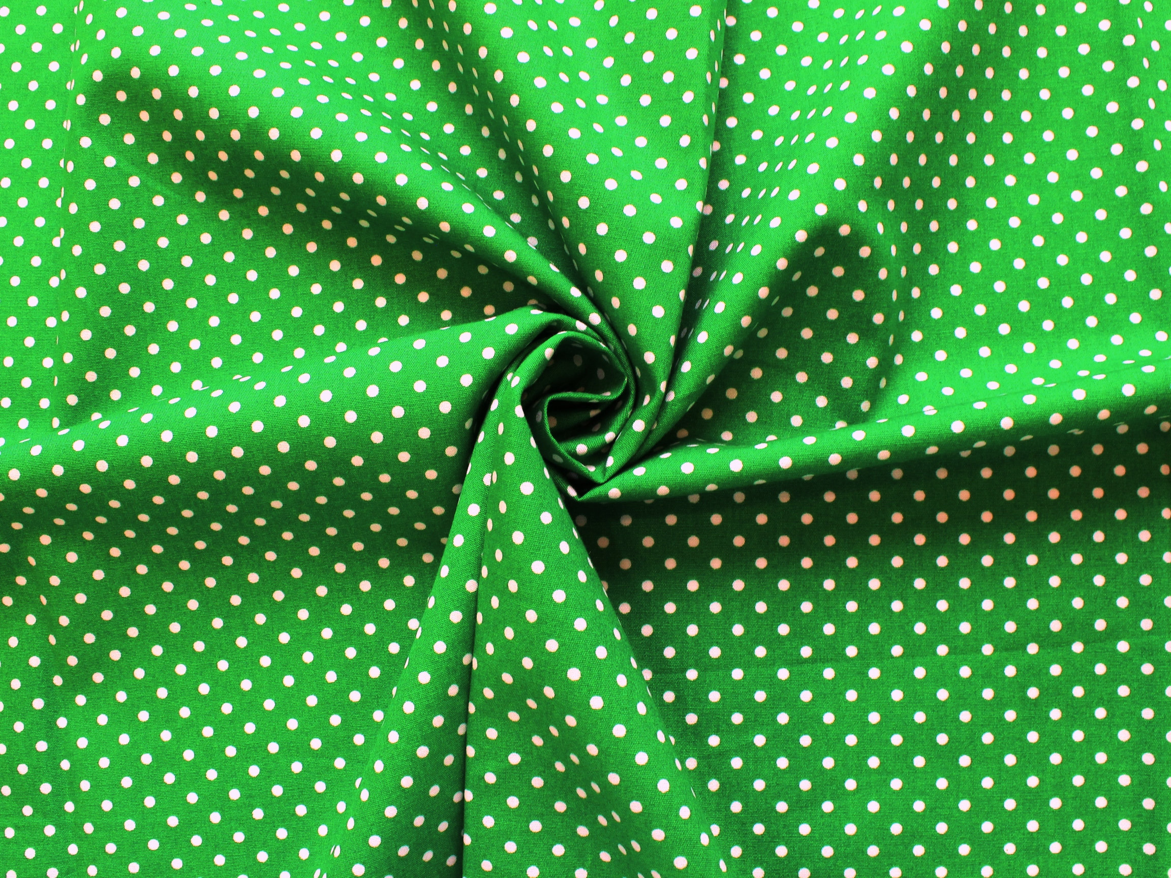 Green spotty quilting cotton fabric, bright spring green polka dot cotton fabric, bunting making supplies, craft cotton, UK sewing supplies