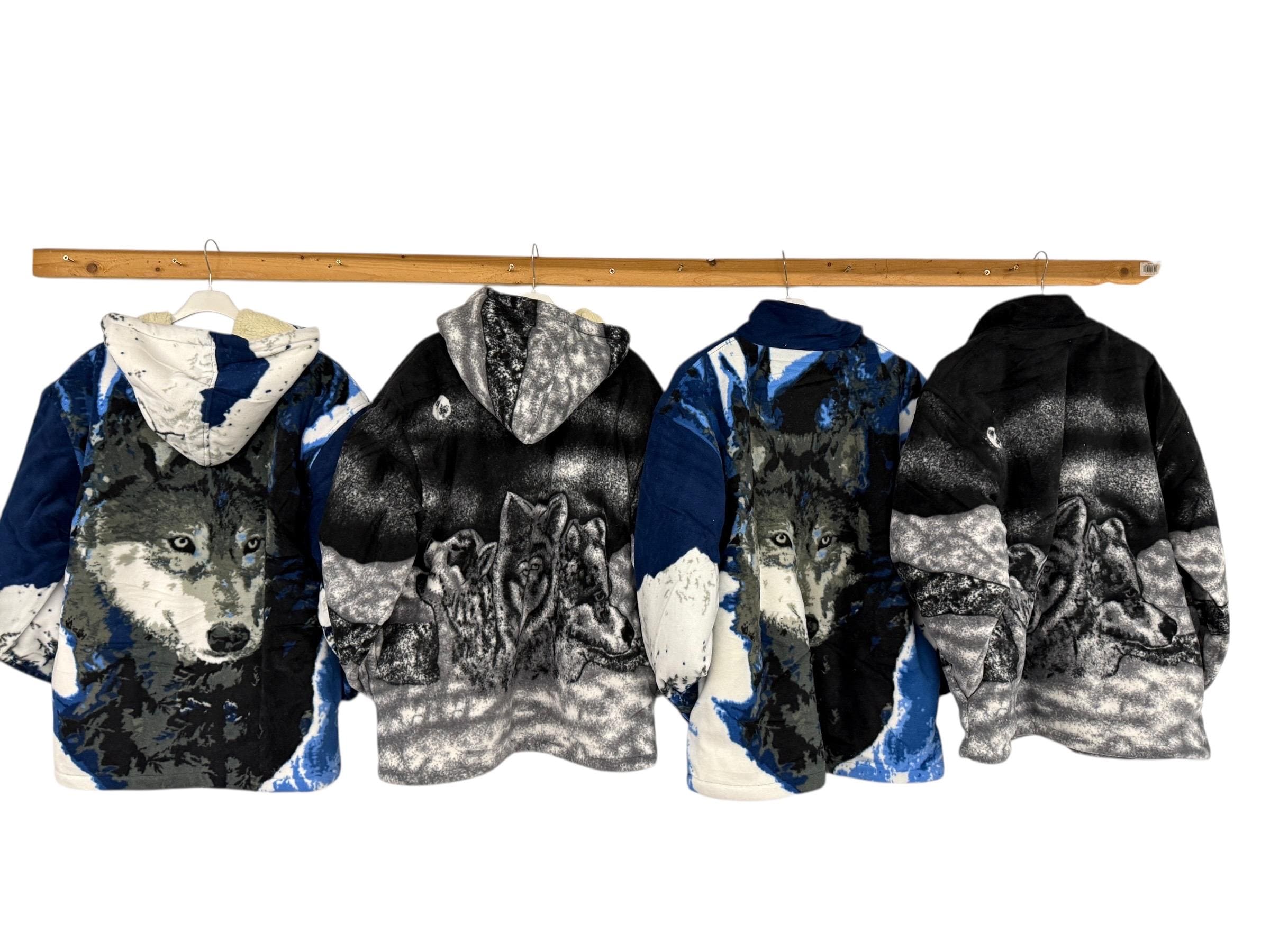 Vintage Wolf Fleece Jacket – Warm & Cozy | Unisex Winter Jacket in