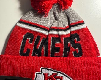 Kansas City Chiefs mössa med pompom i vuxenstorlek