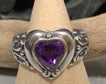 Vintage Brighton 925 Sterling Silver Ring featuring A Heart-Shaped Amethyst Gemstone With Heart Scroll Side Details Ring Size 7.5