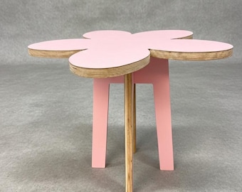 Mesa auxiliar con flores garabateadas / Abedul báltico, soporte decorativo colorido