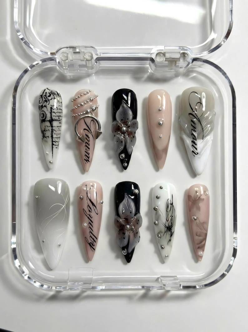 Dark Grunge Press on Nails: Messy Scribble, Spiderweb & 3D Texture - Etsy
