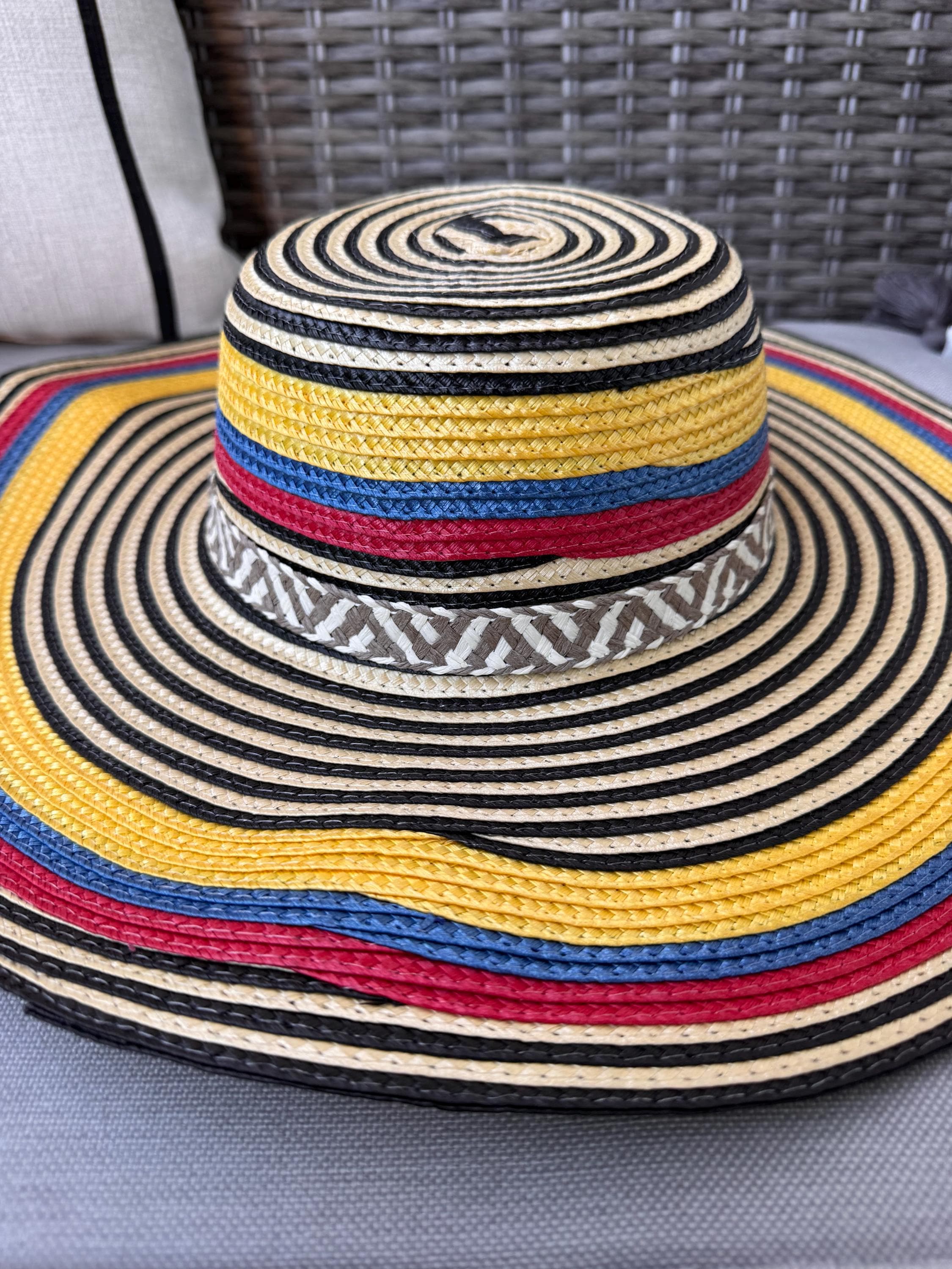 ONDAdeMAR Hand Made Bicolor Straw Hat Nero | Mens Two-Tone Woven Straw Fedora Hat – American Hat  main image 4