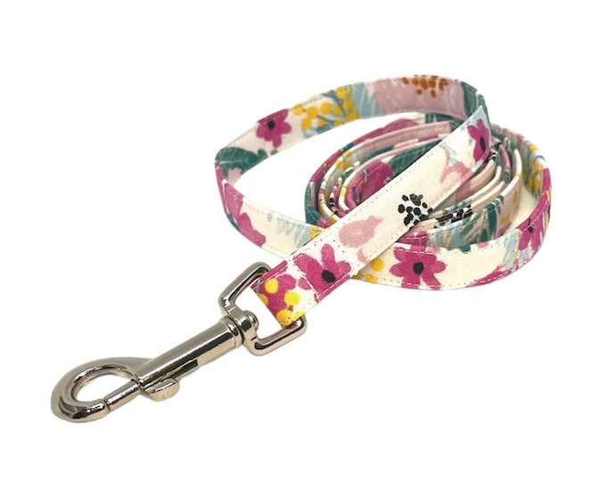 Fabric Dog Leash. Plum Floral Print. Handmade in USA