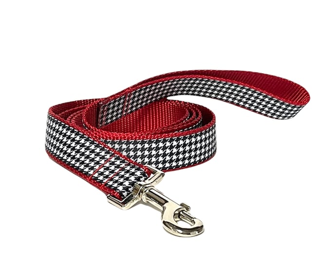 Houndstooth Red Dog Leash. Handmade in USA