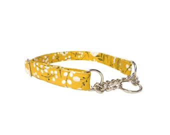Martingale Dog Collar - Regular Martingale or Chain Martingale - Yellow Floral