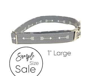 1" Large 14-22" Gray Arrow Personalized Collar | Laser Engraved Buckle