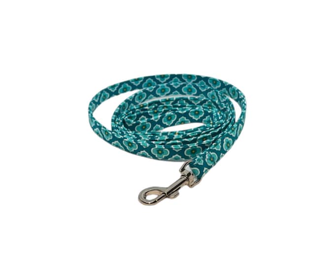 3/8" Dainty Fabric Leash. Pick your Print. Beautiful Dog Leashes