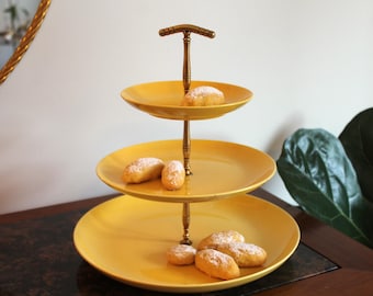 Three Tier Santa Anita Cake  Stand