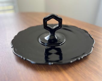 L.E. Smith Black Amethyst Glass Tidbit Tray – Mt Pleasant Depression Era Handled Plate – Art Deco Serving Dish
