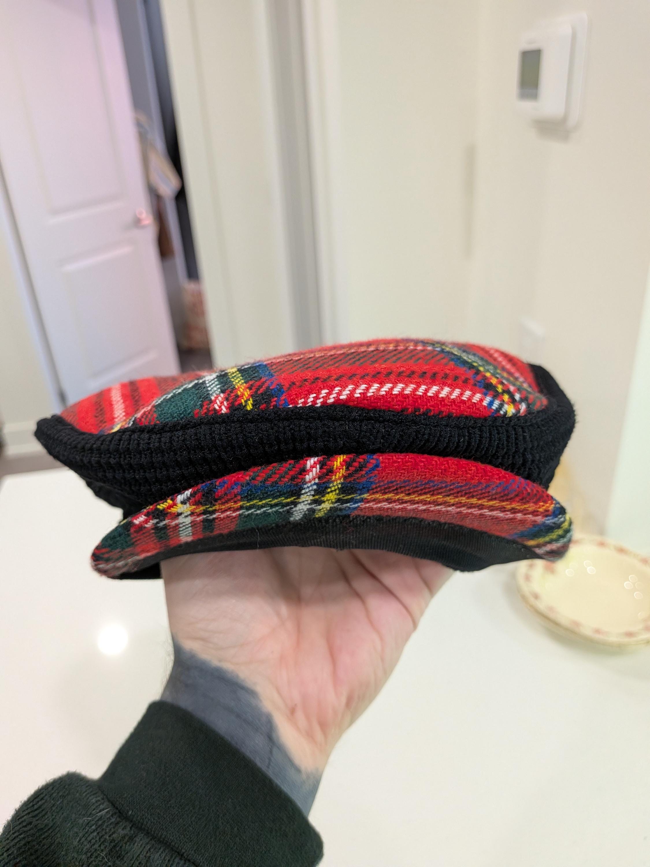 Vintage Richards & Thirkell Tartan Beret – Red Plaid Wool  display picture 1