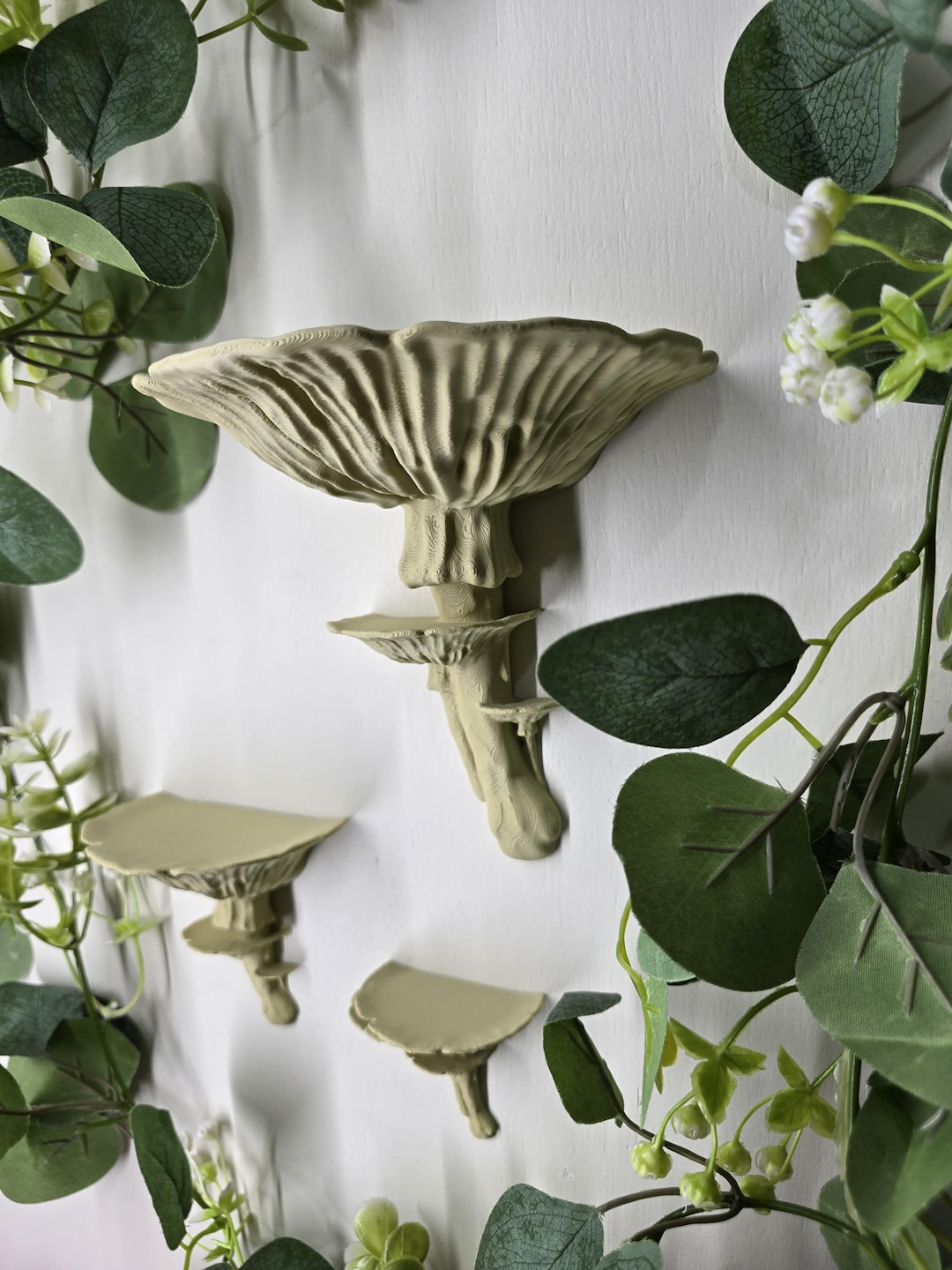 Fly Agaric Mushroom Shelf | Red Spotted Toadstool | 3D Printed Fairy Garden Decor