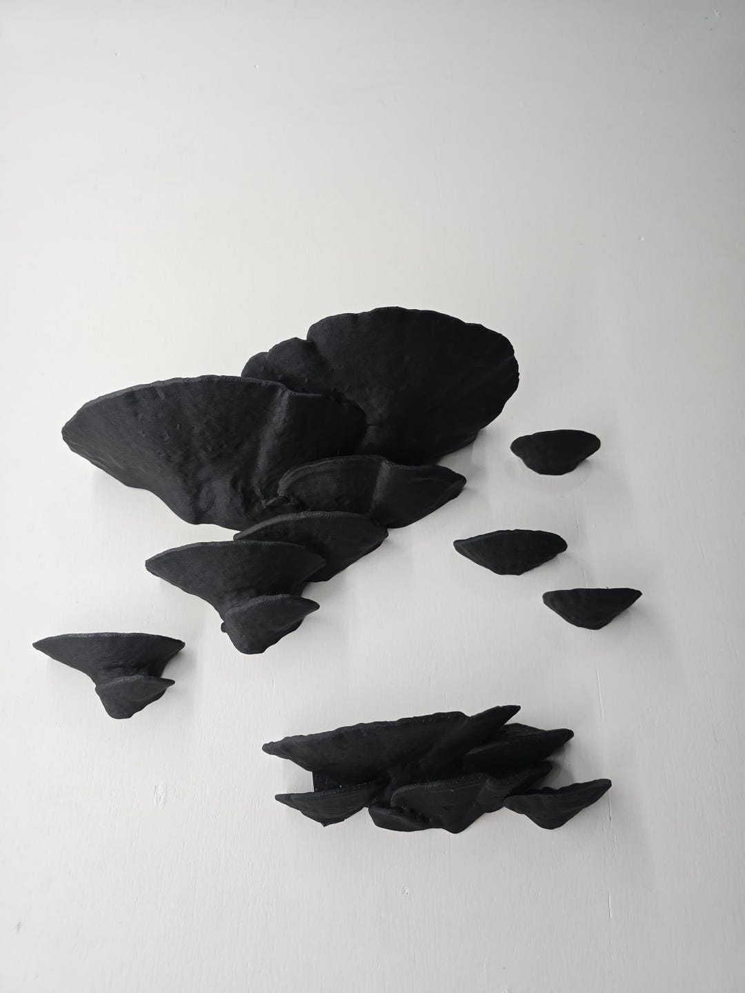 Heat-Treated Black HTPLA Mushroom Shelf | Outdoor-Ready 3D Printed Wall Decor