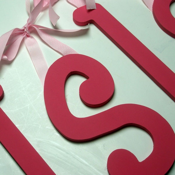 Elige tus colores - Letras de madera pintadas a mano para pared - Letras para habitación infantil - Colores lisos
