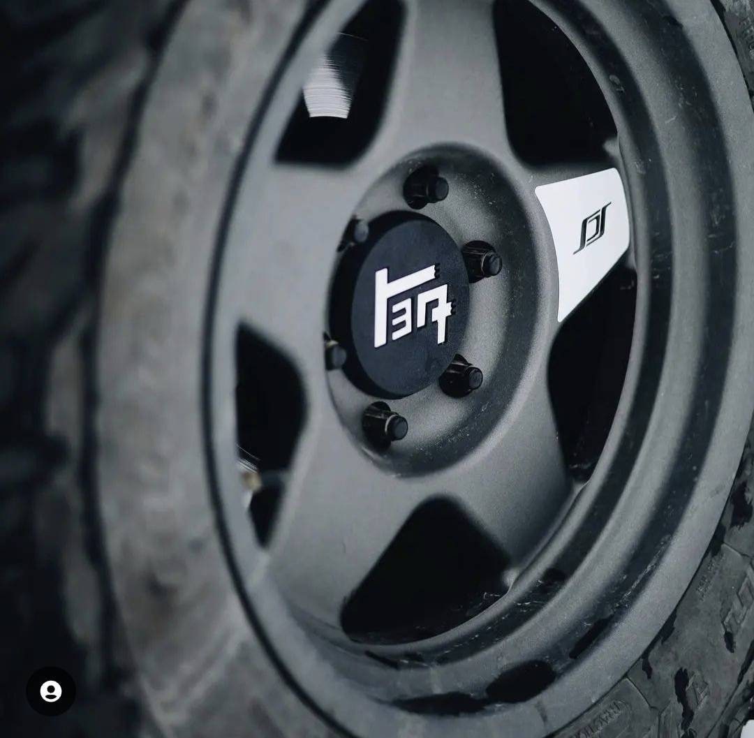 SCS F5 / GEN5 Center Cap (6x139.7, Center Bore 95.1mm) With SCS F5 / GEN5 Center Cap (6x139.7, Center Bore 95.1mm) With