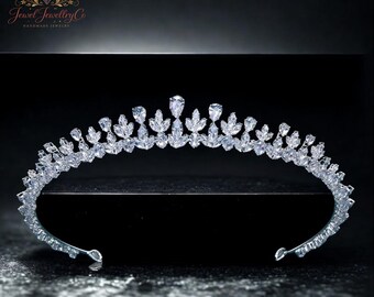Tiara nupcial de cristal CZ, diadema de boda plateada con corte de pera, elegante corona de novia con diamantes de imitación, tocado de princesa para fiesta de graduación o concurso de belleza.