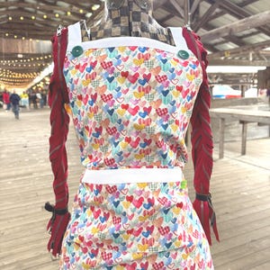 Pink apron, colorful heart apron, checkered hearts, heart lovers apron