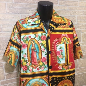 Camisa hawaiana Virgen de Guadalupe, camisa de inspiración mexicana, Viernes casual, Virgen Mexicana