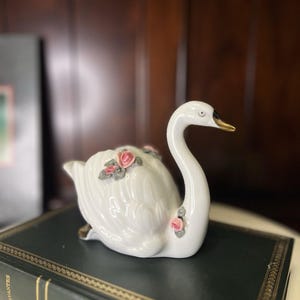 Dresden Swans - Etsy