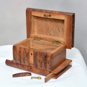 Handmade wooden secret box with hidden key, puzzle chest or jewelry box puzzle in 5 steps