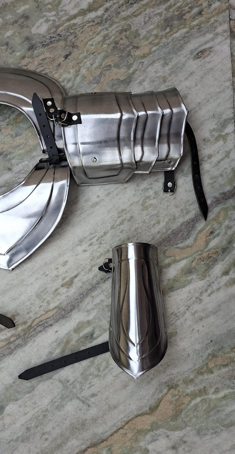 Medieval Knight Armor Set | Gorget, Shoulder Pauldrons & Arm Guards ...