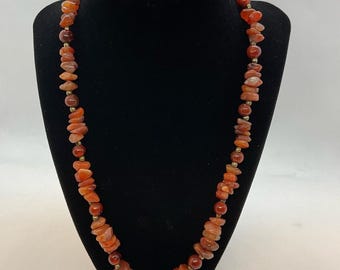Carnelian chips and round bead station vintage necklace