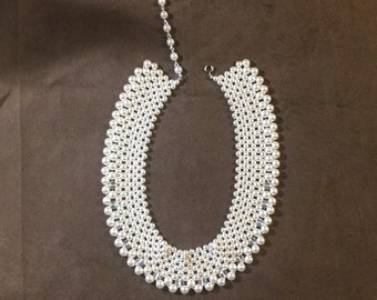 Vintage off-white faux pearl weaved necklace