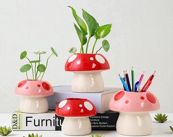 Kawaii Mushroom Vase, Ceramic Toadstool Pot for Desk Plants, Room Decor Gift, Gifts Friends