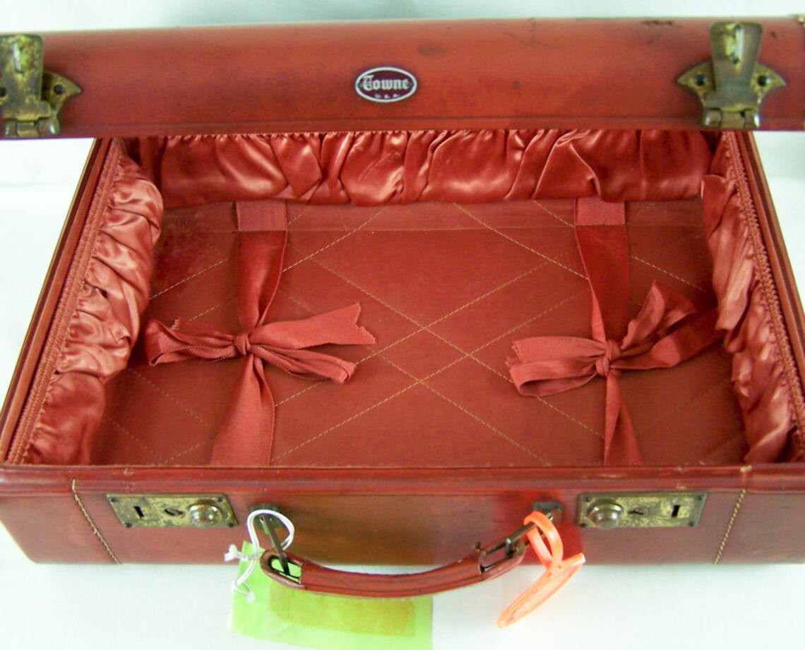 travel case 1940s