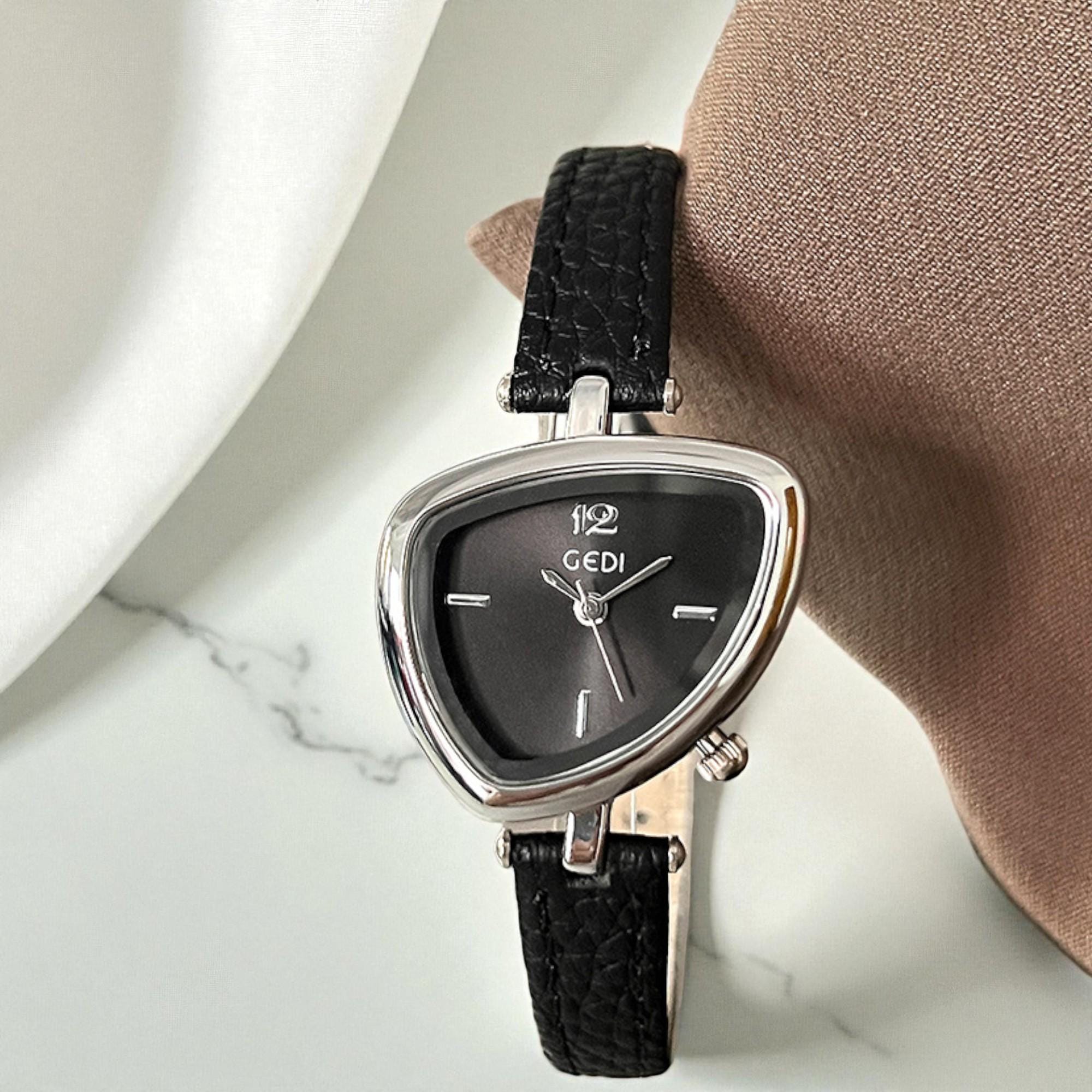 Modern Triangle Dial Leather Watch : Unique Shape, Chic 