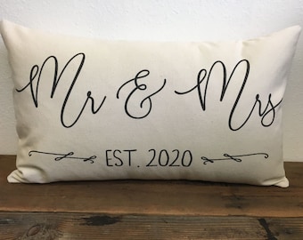 Mr & Mrs pillow, Established date Pillow, Mr and Mrs Wedding Pillow, wedding gift, 12X16, 12X20, 14X24    LR-477