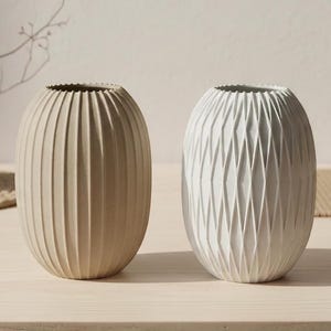 Vaso Ruscus Japandi – vaso decorativo da terra per fiori secchi, 3 misure, design a linee dritte o intrecciate