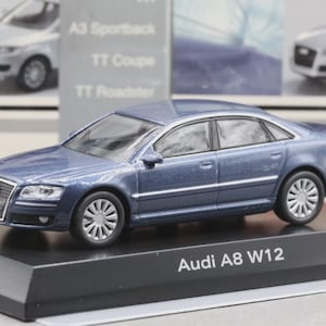 Kyosho 1/64 Audi Collection 1 A8 W12 FSI Quattro (D3/4E) 2008 Glitter Blue
