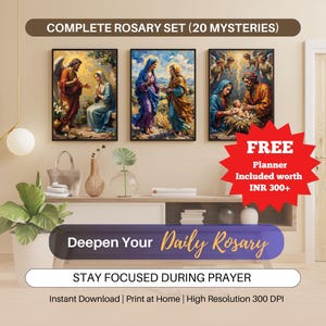 Puede incluir: Un juego completo de rosarios con tres impresiones artísticas religiosas enmarcadas. La obra de arte representa escenas bíblicas con figuras con túnicas coloridas. El texto "Complete Rosary Set (20 Mysteries)" está incluido.