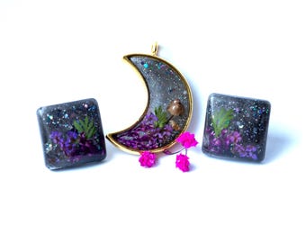 Black and Purple Moon Pendant Set – Resin Jewelry with Real Flowers & Tiny Mushroom