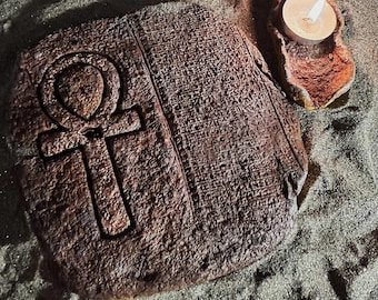 Ręcznie robiony świecznik z gliny Ankh, egipski artefakt, dekoracja ołtarza z postarzanego kamienia