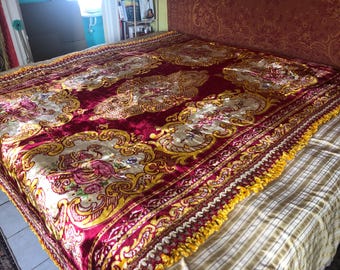 Vintage Italian Velvet Bedspread or Throw, 87”l. X 67”w., Mint Condition