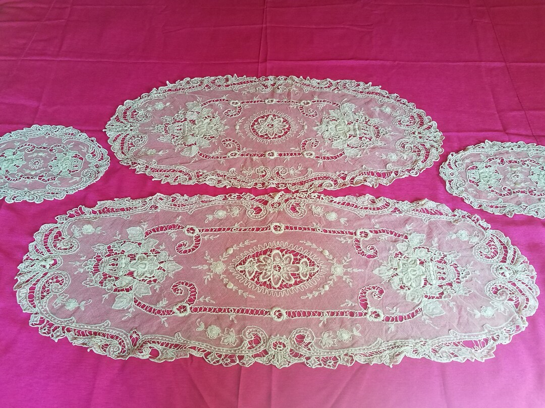 French Tambour Lace Table Runner/doily Set of 4, Antique Net Lace
