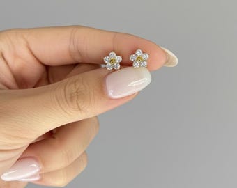 Madeliefje-oorknopjes, kleurrijke bloemensieraden in paarsroze wit, accessoire met kleine bloemen